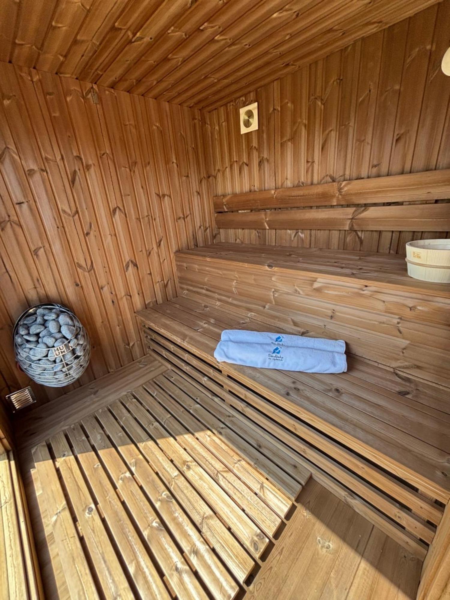 Будинок відпочинку Siedlisko Na Wydmach, Sauna, Jacuzzi, Domki Klimatyzowane *
